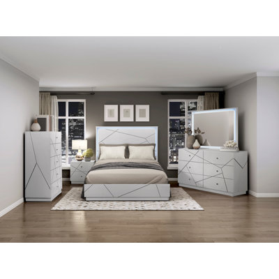Brierley 4 Piece Bedroom Set