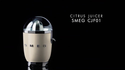 SMEG White Retro-Style Citrus Juicer SMEG