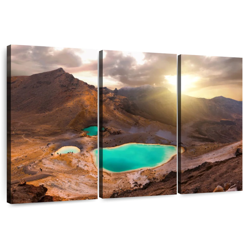 Nicci Sunkissed Emerald Lakes, 48" H x 74" W
