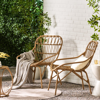 2 chaises d'appoint de patio brun - siège courbé, H 29,87 po x l 24,48 po et fer, aspect moderne, H 33,72 po