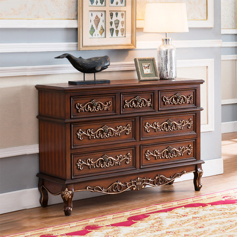Armoire d'appoint en noyer massif