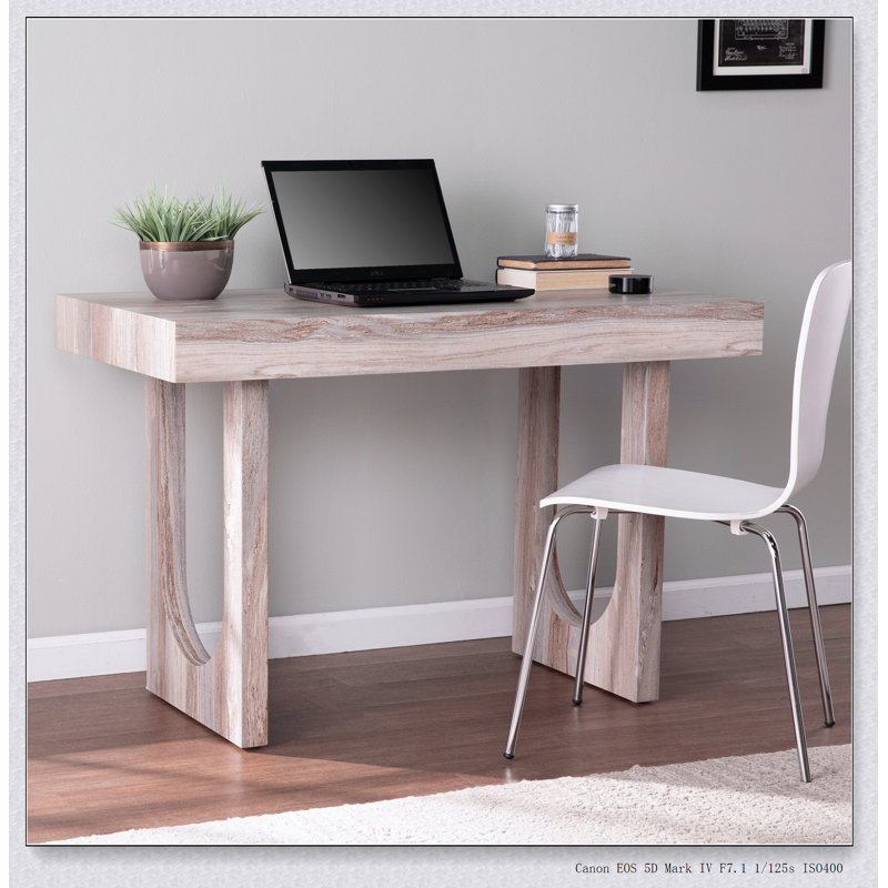 Bureau d'écriture Chadkirk