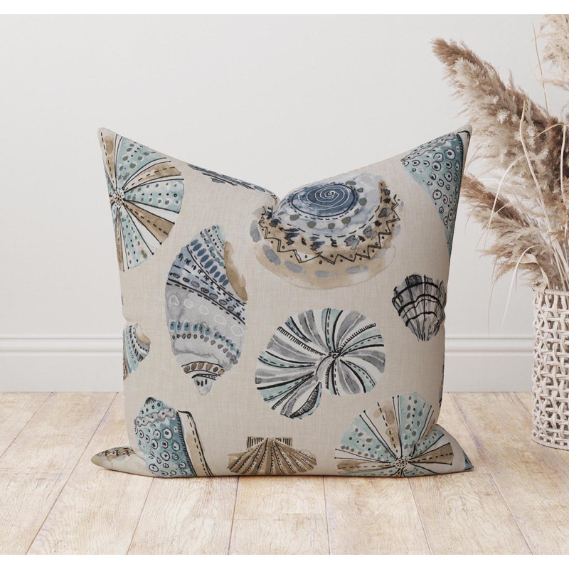 Housse de coussin beige à motif de coquillages côtiers, Carré, H 21 po x l 21 po