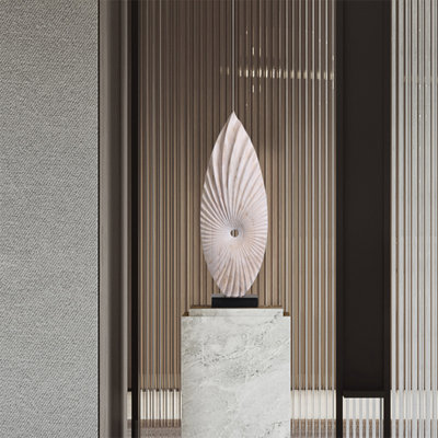 Ornements de sculpture sur bois blanc abstrait