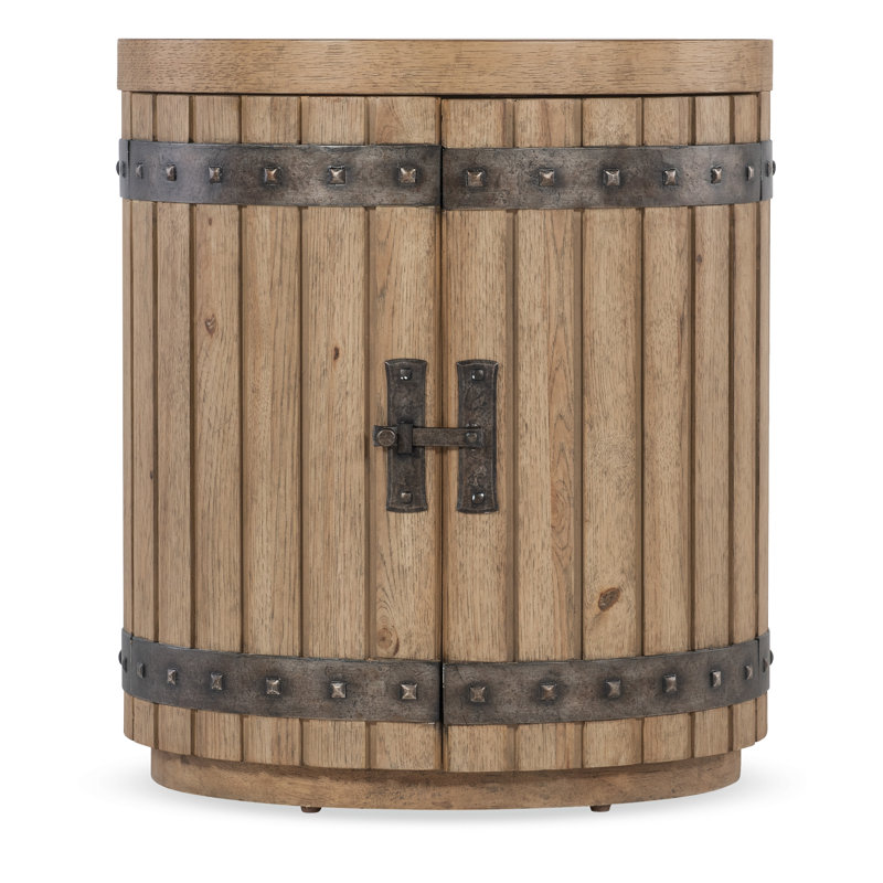 Table de bout Vineyard Row Wine Barrel