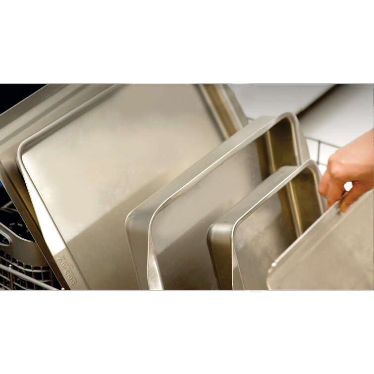 All-Clad D3™ Stainless Ovenware Baking Pan