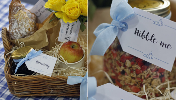 pop some yummy breakfast treats into your DIY hamper