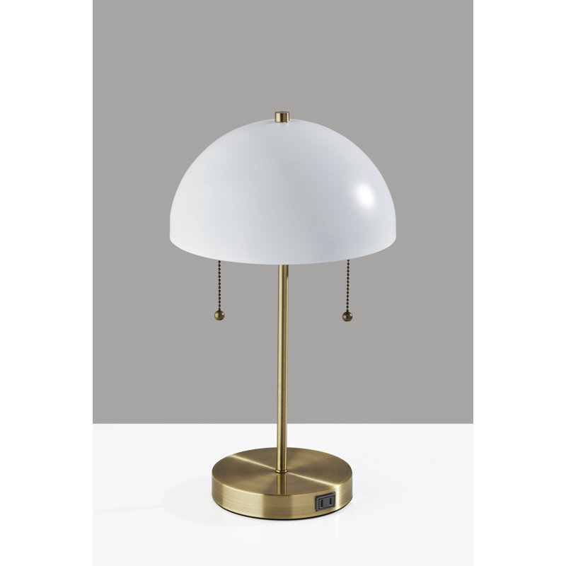 Amanda Metal Table Lamp, Painted White