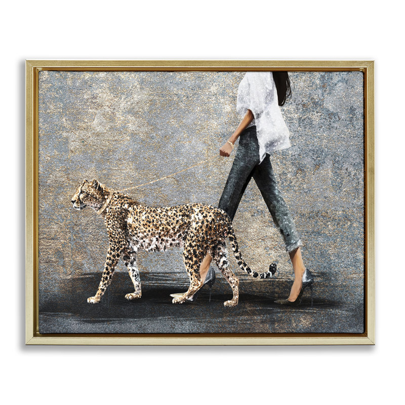 «Trendy Woman with Leopard» par Svetlana Aleynikova, H 17 po x l 21 po, Cadre flottant métallique doré