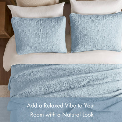 Quebec Reversible Bedspread Set