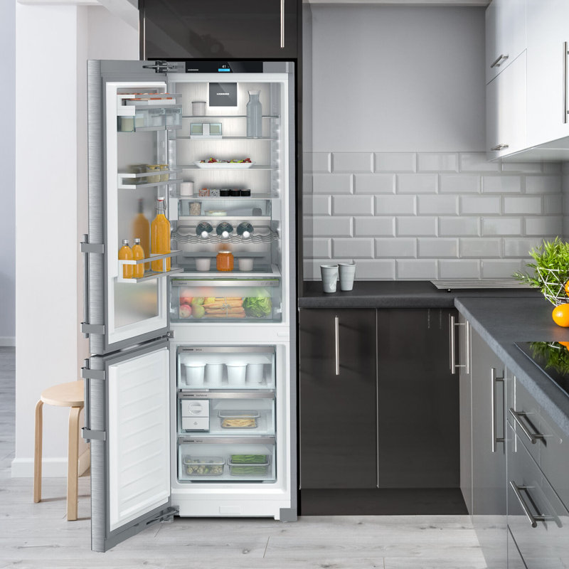 Combined Fridge-Freezers With Easyfresh And Nofrost