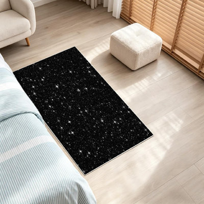 Tapis noir noir avec étoiles