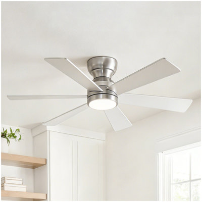 Ventilateur de plafond encastré 46 "avec lumières, télécommande, moteur à courant continu silencieux 6 ventilateurs de plafond à pales en contreplaqué 6 niveaux, ventilateur de plafond réversible, pour salon de patio, chambre à coucher, bureau, intérieur. (SLIVER)