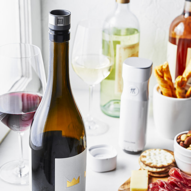 Zwilling Fresh Save Vacuum Wine Sealer