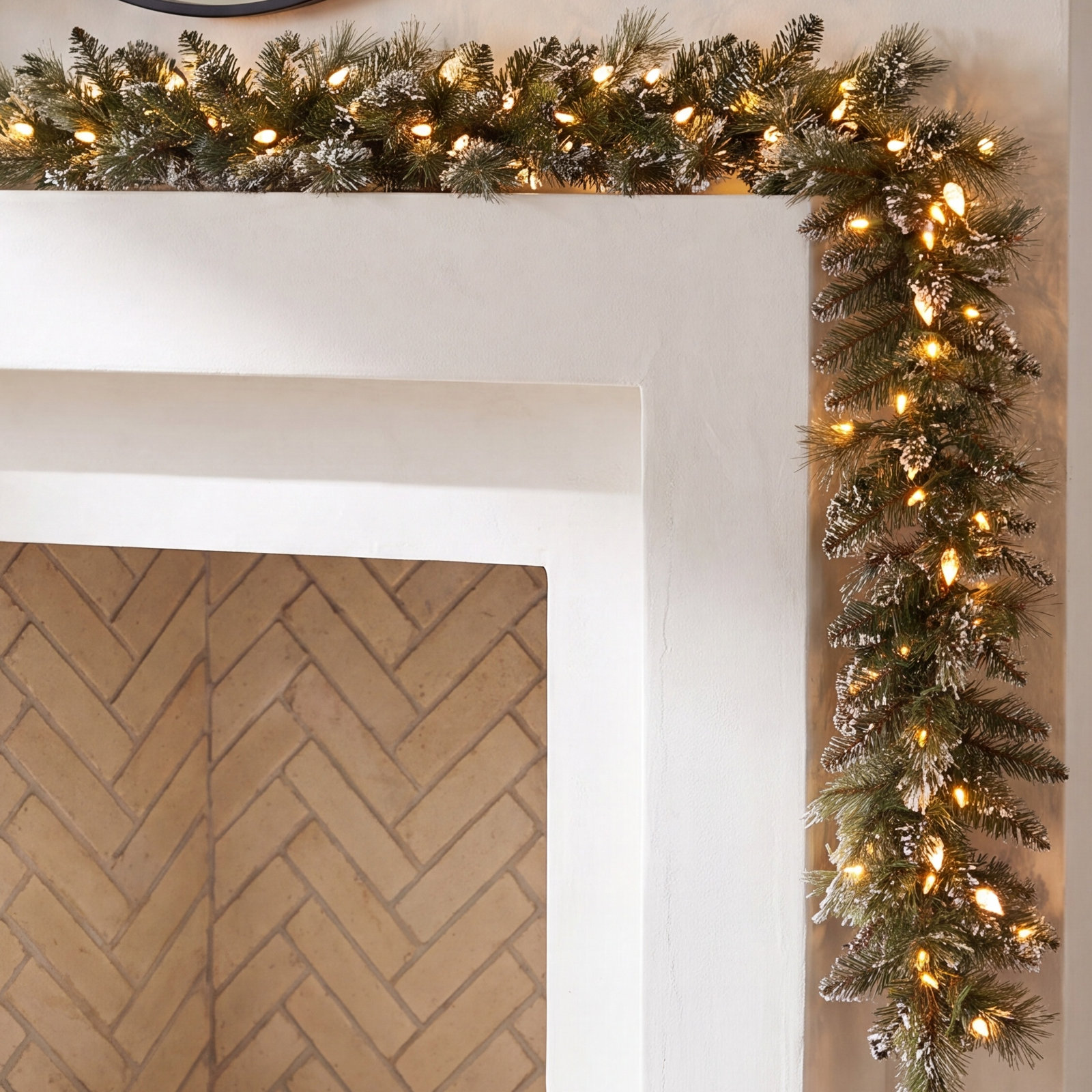Glittery Bristle Pine Pre-Lit Garland