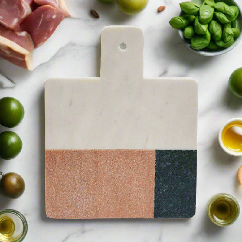 Planche de charcuterie en marbre 3 tons avec poignée Lexi Home