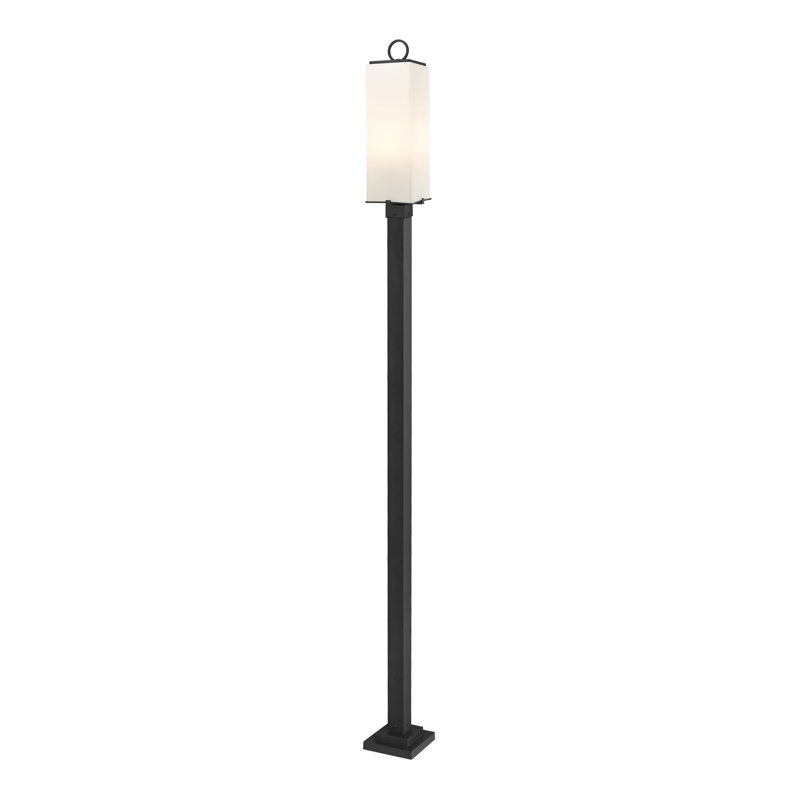 Luminaire d'extérieur 3 lumières Ahmauri, H 120,25 po x l 9,25 po x P 9,25 po