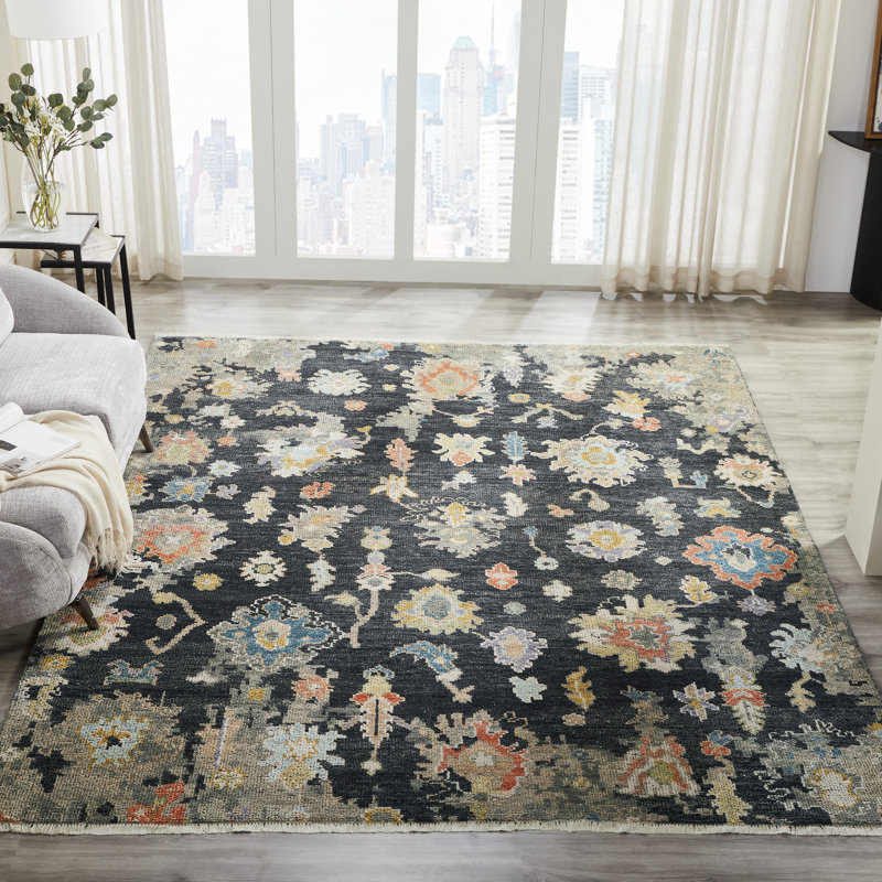 Giuliano Hand Knotted Wool Indoor Rug, Rectangle 9' x 12'