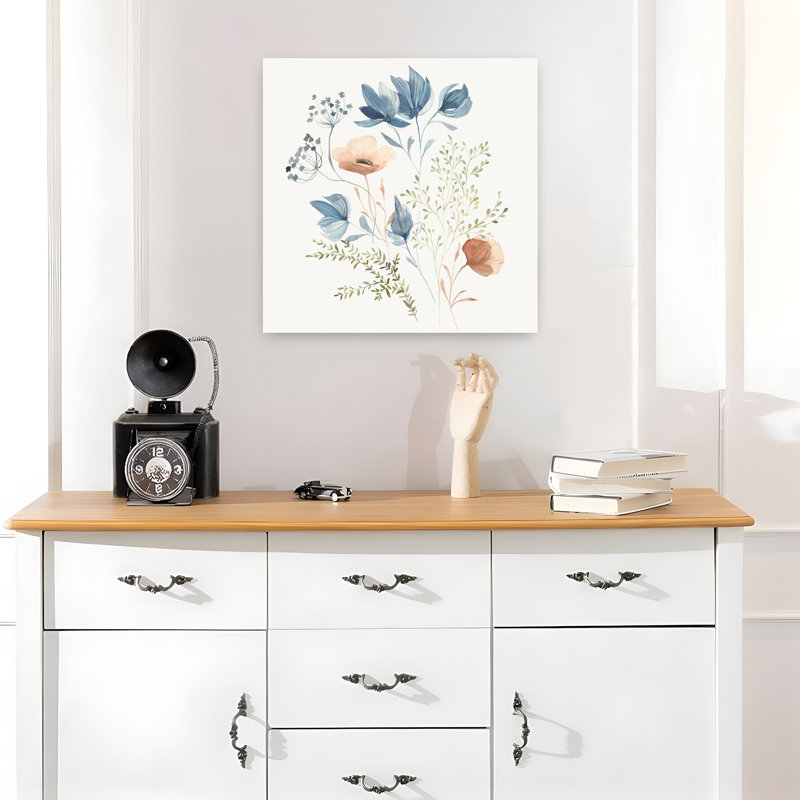 «Delicate Blooms In Soft Hues I», art mural contemporain abstrait, H 18 po x l 18 po