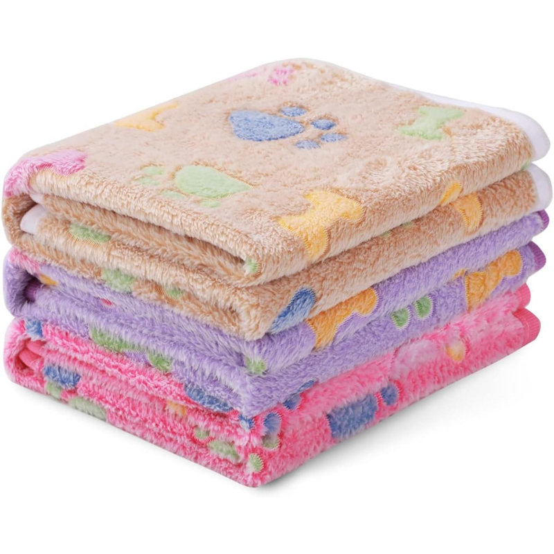 1 paquet de 3 couvertures en flanelle super douce et moelleuse pour chien