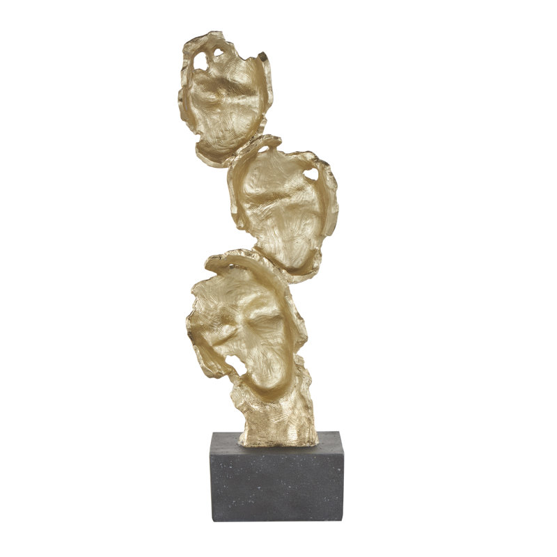 Statue Bralie, H 24,5 po x l 8,15 po x P 5,15 po