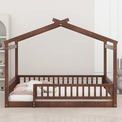 Structure de lit en bois avec clôture