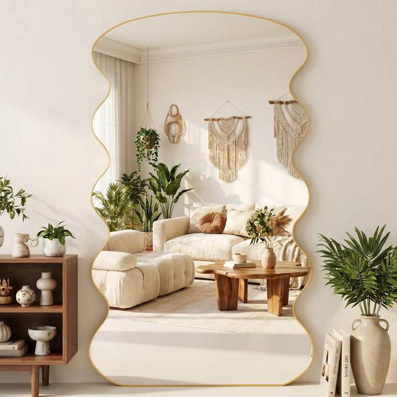 Miroir surdimensionné arqué en métal surdimensionné, Doré, 44 po x 82 po