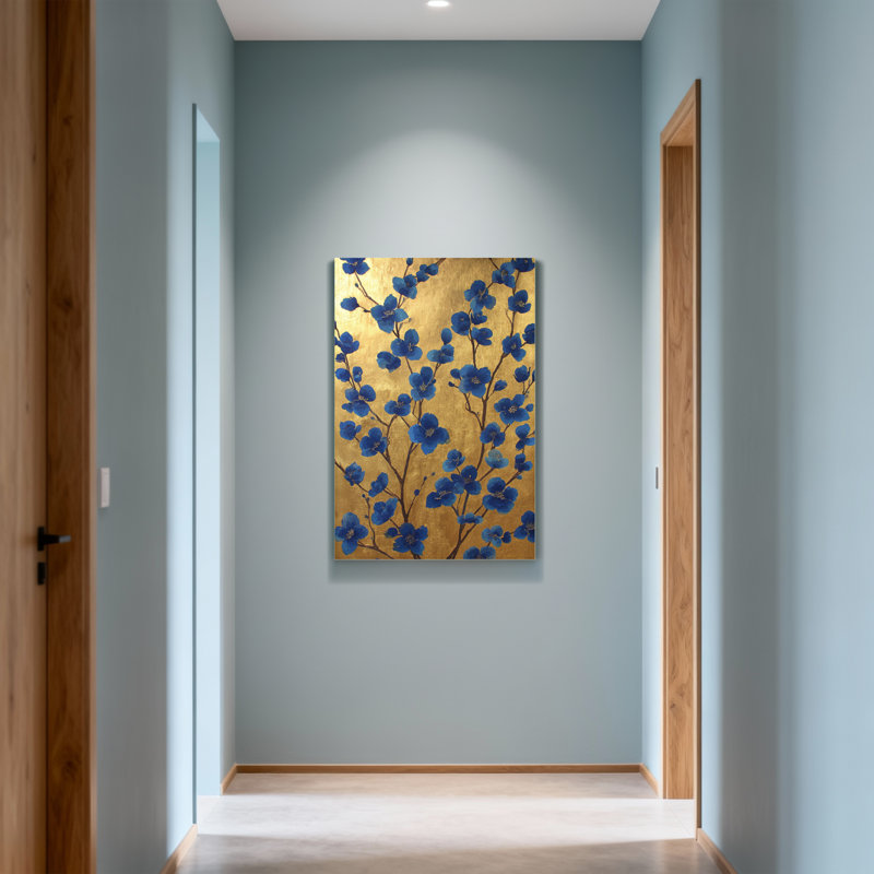 Plantes et fleurs fleurs bleues sur fond doré, H 48 po x l 32 po