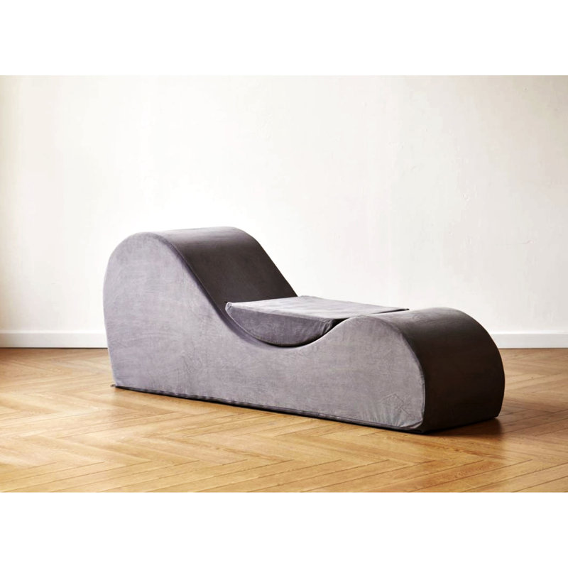 Chaise longue Solace en gris - noyau en mousse ferme pour le confort, housse amovible lavable à la machine, peu encombrante, lavable et compacte