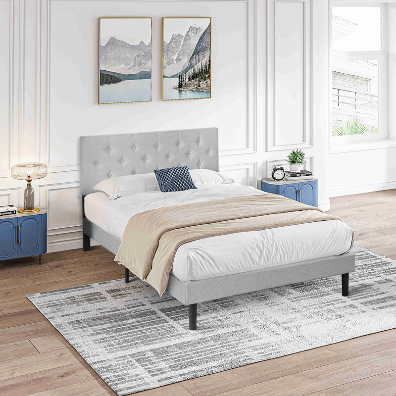 Structure de lit plateforme tapissier avec tête de lit en tissu de lin capitonné moderne sans sommier, Gris clair, Grand lit