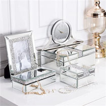 The 20 Best Clear Jewelry Boxes