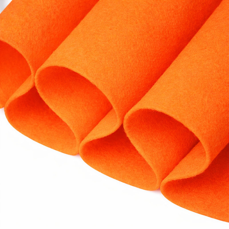 Tissu en feutre LA | 72 po de largeur et 1,6 mm d'épaisseur | Tissu en feutre doux non rigide | 5 verges, Orange clair