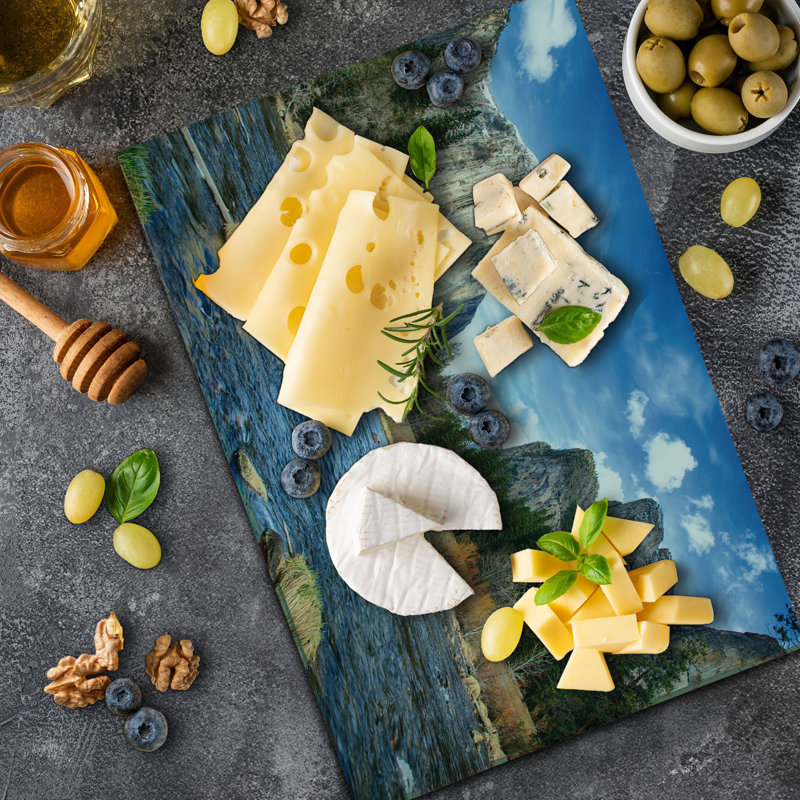 Planche à découper en verre à la maison east urban