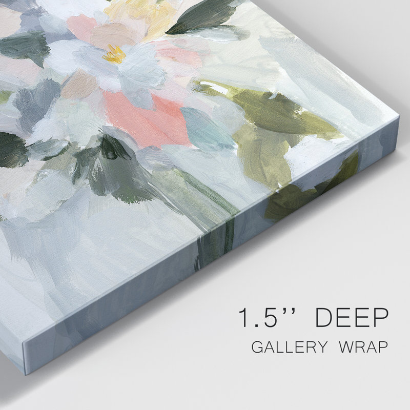 Soft As Petals I - Impression sur toile tendue, H 36 po x l 24 po x P 1 po