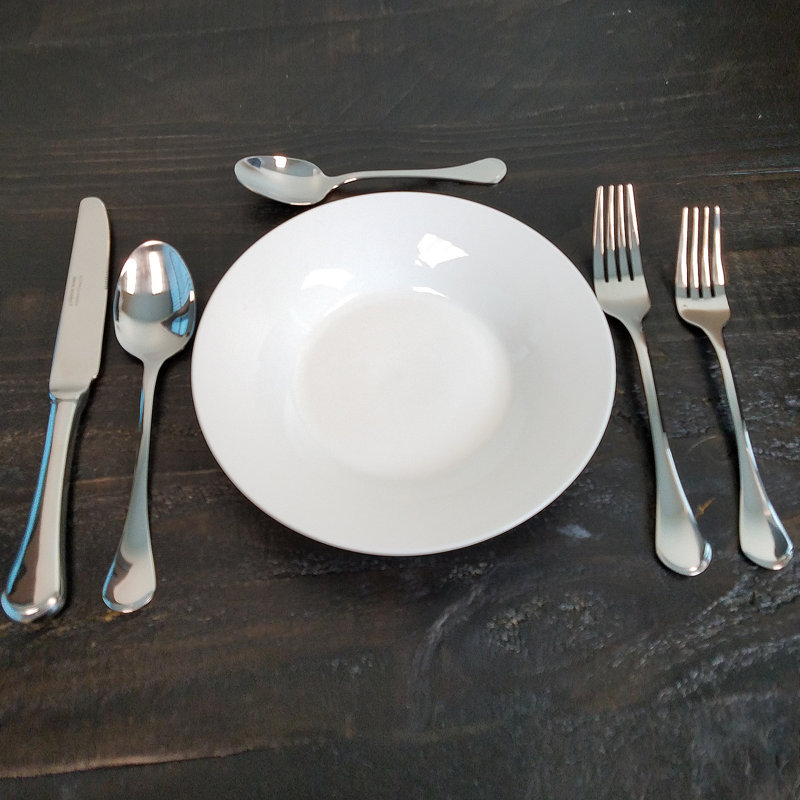 Classic Manchester 20 Piece 18/10 Stainless Steel Flatware Set, Service for 4
