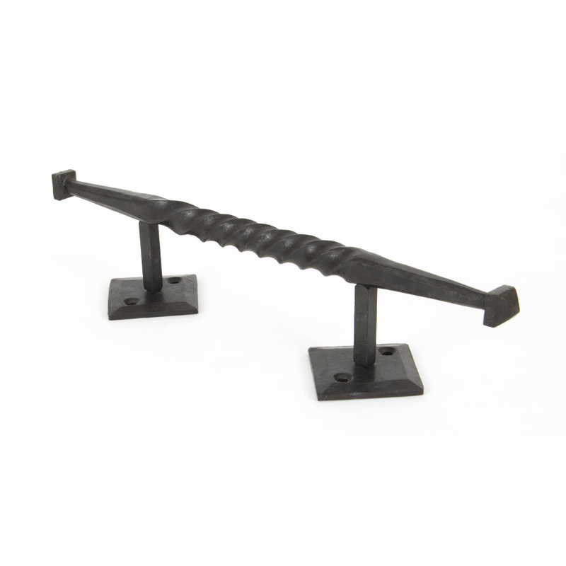Small Robe Pull Handle, Beeswax