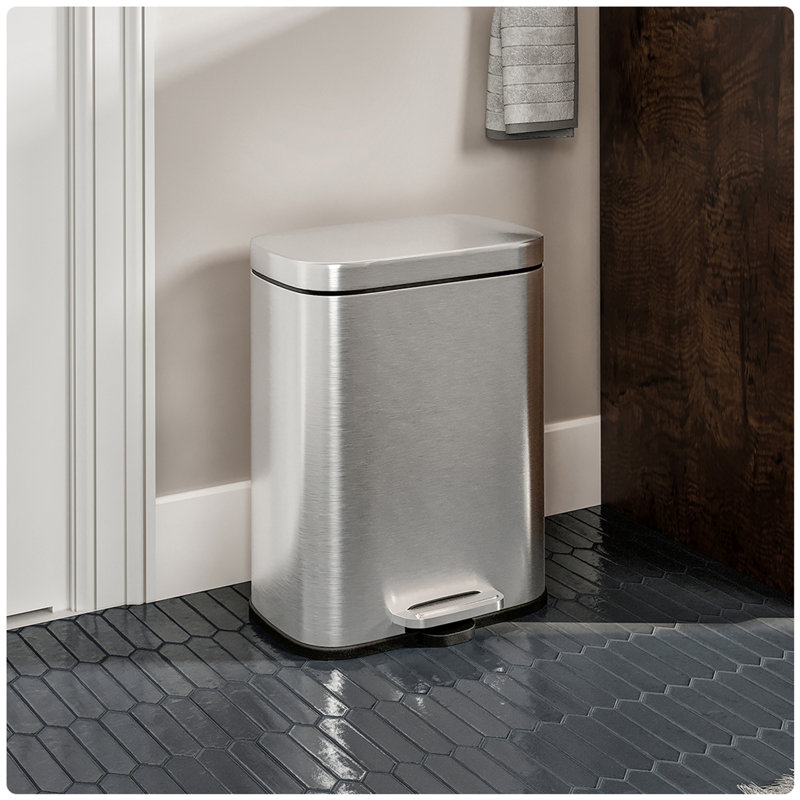 Totti Steel Step On Waste Basket - 1.3 Gallons