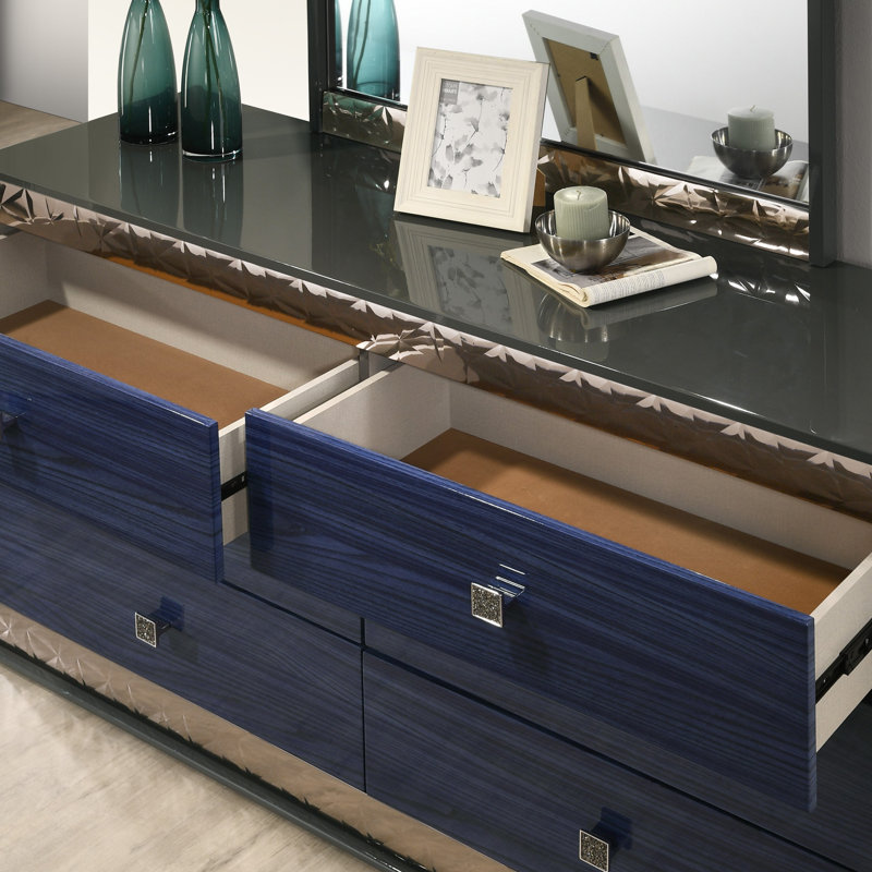 Sherborne 5-Piece Bedroom Set, Ensemble de six pièces : lit, deux tables de che