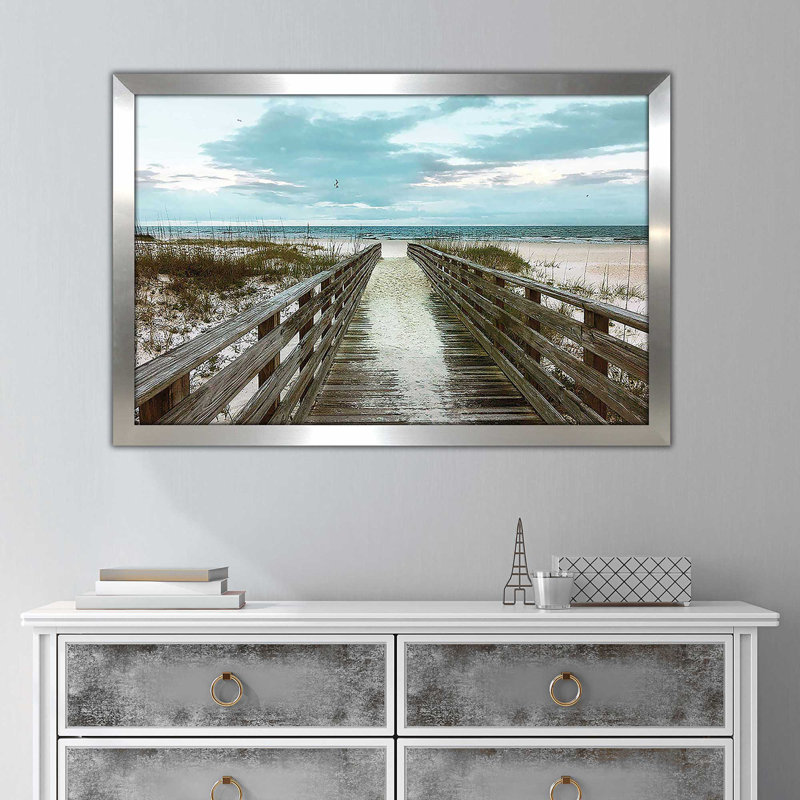 «Happy Place» par Nan - photographie, H 21,5 po x l 27,5 po x P 0,75 po, Encadrement argenté