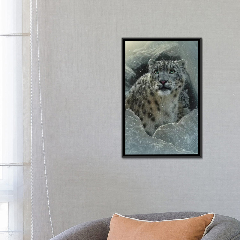 Neige leopard fortress, vertical, H 26 po x l 18 po x P 1,5 po, Toile avec cadre noir, Pas de tapis