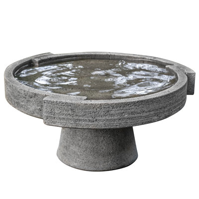 Concept Birdbath