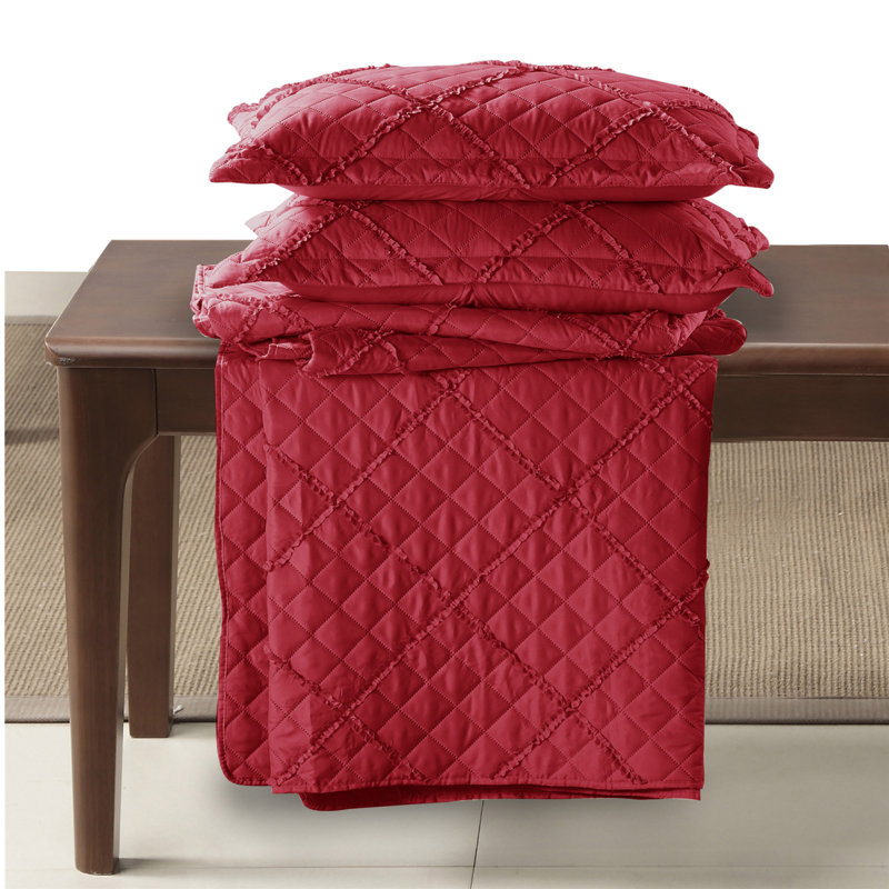 Fairdale Polyester Bedspread with Pillow Shams Included, Red, 250 x 270 cm Bedspread - 2 Shams
