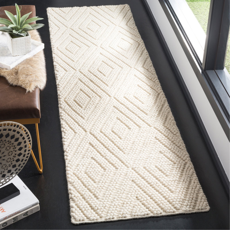 Elle Handmade Ivory Rug, Runner 2' x 12'