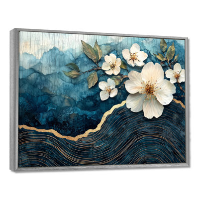 Fleur de pommier dans une rivière à encre dorée et bleue I - art floral sur toile Apple Blossom