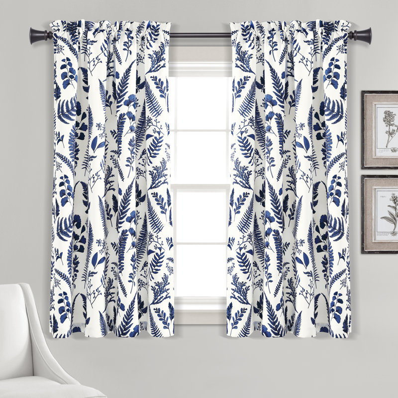 Paire de rideaux obscurcissant et isolant avec passe-tringle Devonia, Blanc / Bleu marine, L 52 po x L 63 po