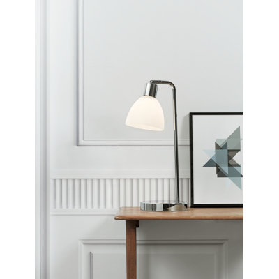 Ray Metal Table Lamp