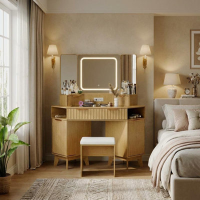 Dressing Table with Mirror