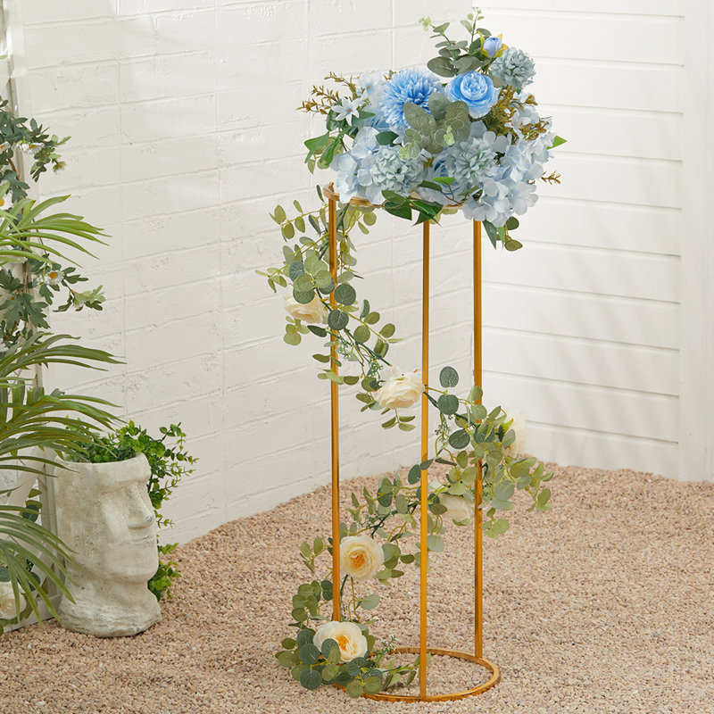 Laraoun Iron Stand