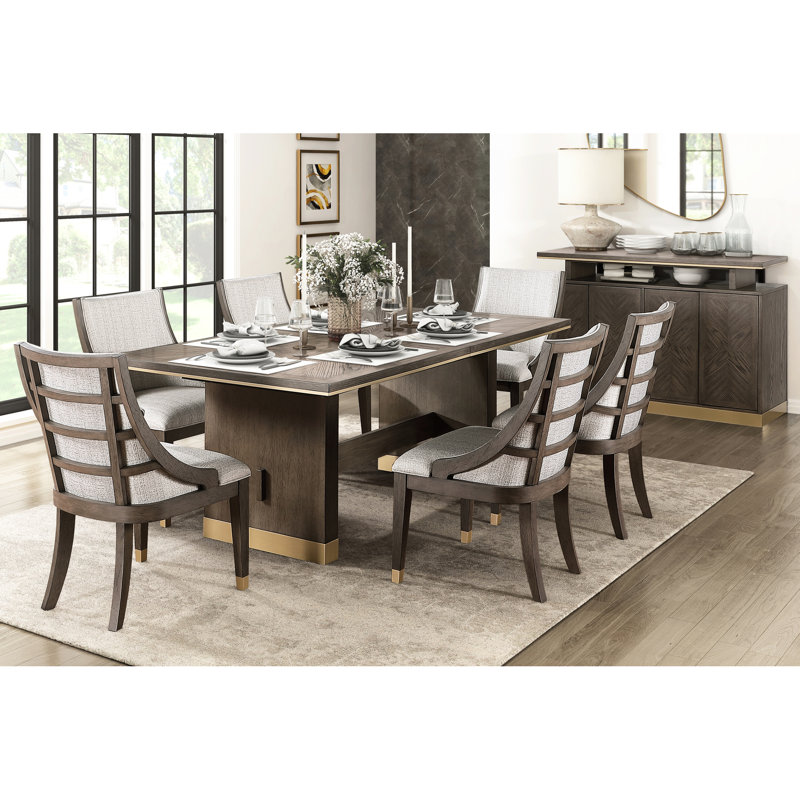 2 fauteuils, brun avec accents dorés, revêtement en tissu texturé, chaises de salle à manger en bois, capacité de charge de 113 kg, largeur de 65 cm, caractéristiques du fauteuil : revêtement, profondeur d'assise de 48 cm.