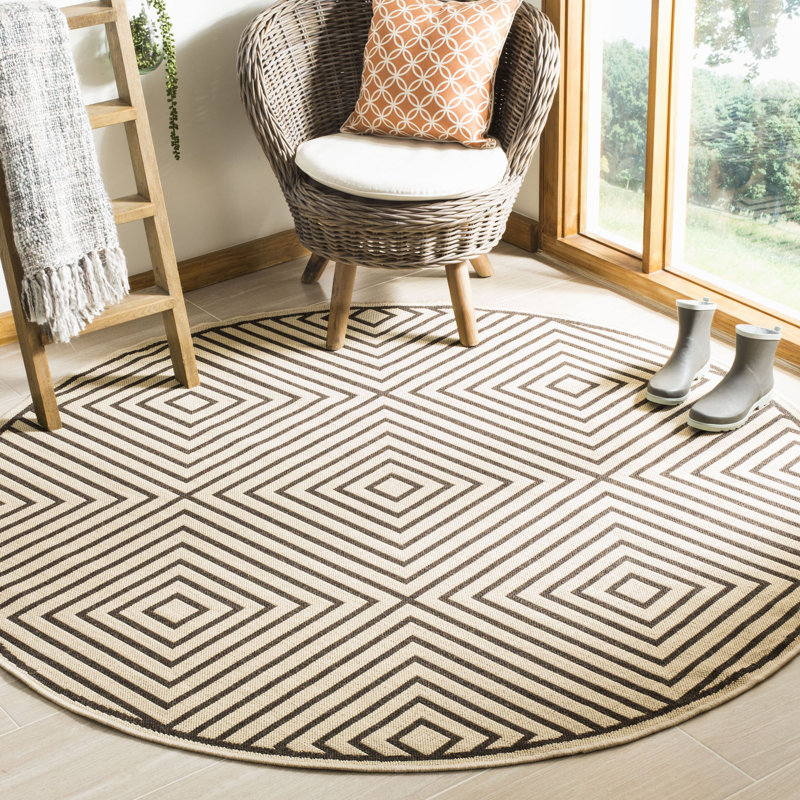 Kelli 100 Performance Geometric Indoor/Outdoor Area Rug, Round 6'7"